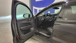 Volvo XC 60 B4 D AWD Momentum Pro aut Grójec - zdjęcie 11