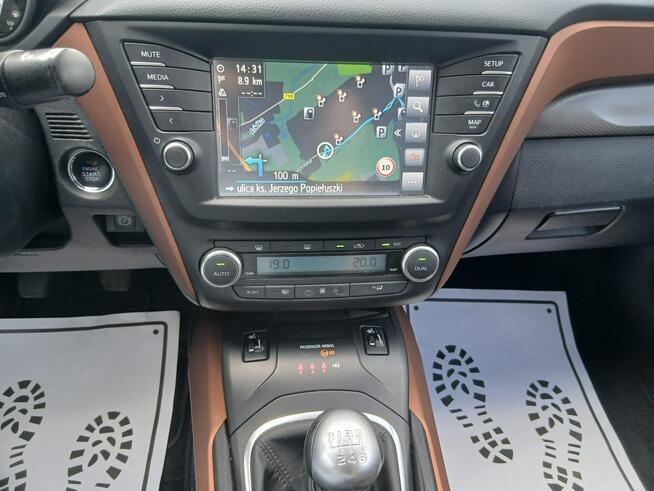 Toyota Avensis 1.8 Valvematic 147 KM, LPG, Premium, Krajowa Łódź - zdjęcie 5