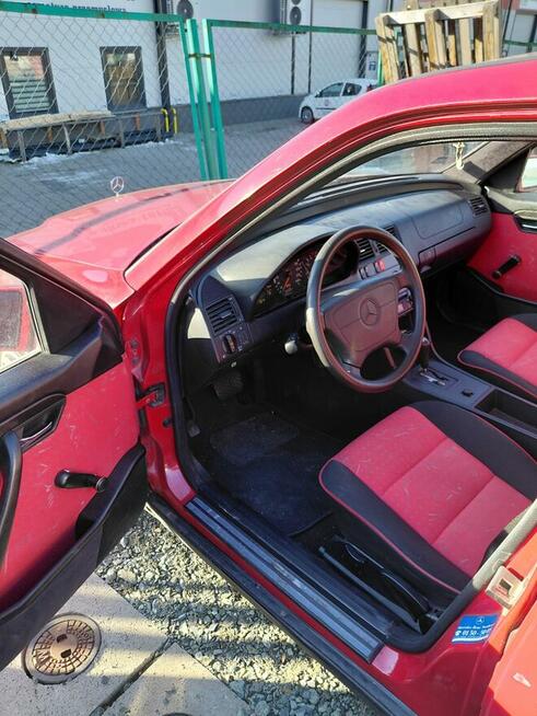 Mercedes Benz C 200 Krzyki - zdjęcie 1