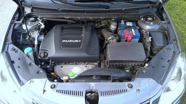 Suzuki Kizashi 2.4 Benz. Automat.100tys. 4x4. Full opcja. Sochaczew - zdjęcie 7