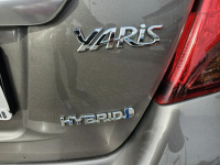 Toyota Yaris automat, hybryda,kamera cofania, grzane fotele ,serwis Olsztyn - zdjęcie 9