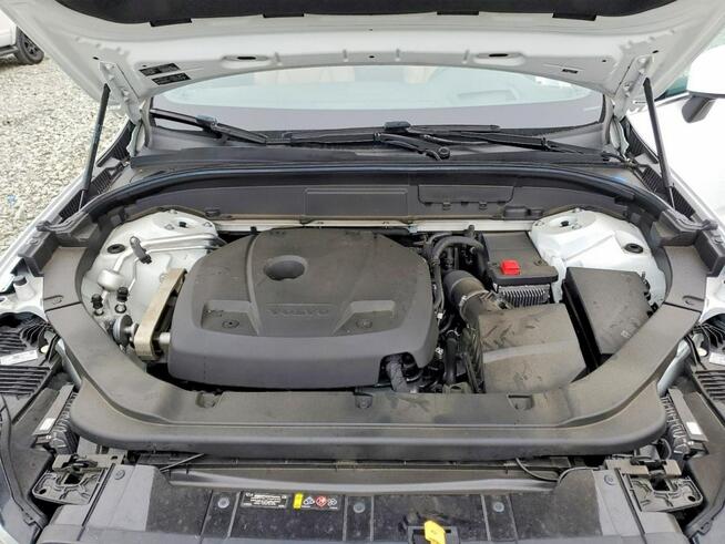 Volvo XC 60 INSCRIPTION / AWD / T5 / niski przebieg Warszawa - zdjęcie 12