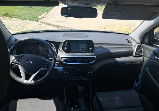 Hyundai Tucson 1.6 Benzyna 177 KM Automat 4x4 Cisiec - zdjęcie 4