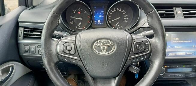 Toyota Avensis 2.0 D-4D Premium Dąbrowa Górnicza - zdjęcie 6