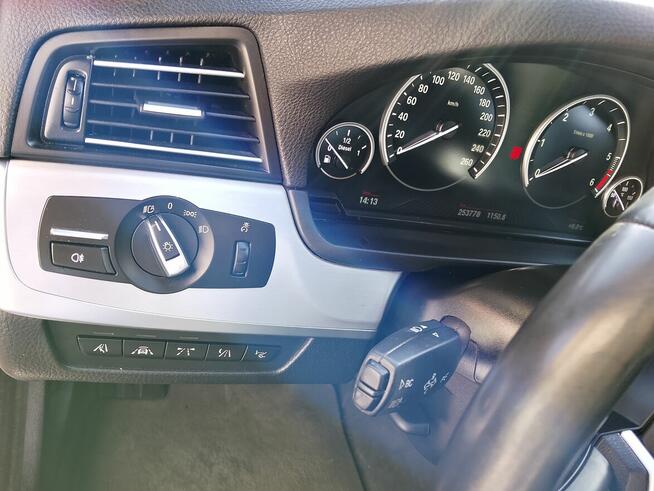 SPRZEDAM BMW F10 Ciechanów - zdjęcie 9