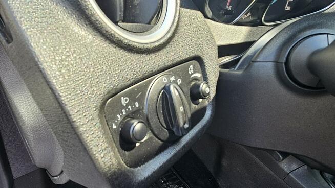 Ford Fiesta 1,3 pb * ładna* Chełm Śląski - zdjęcie 11