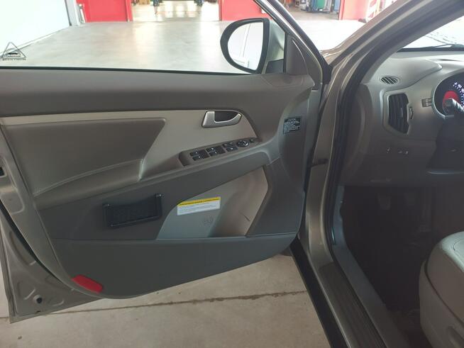 Kia Sportage Mały Przebieg Super Stan Słupsk - zdjęcie 10
