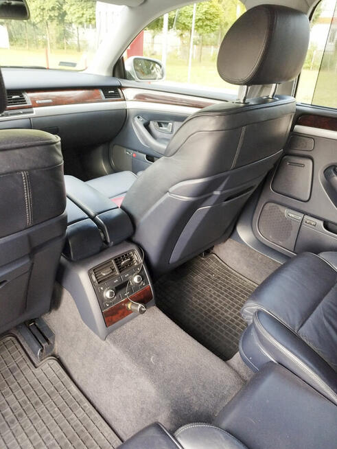 Audi A8 D3 Sedan/Limuzyna benzyna+LPG automat Kraków - zdjęcie 9