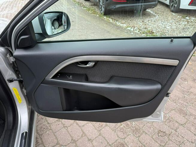 Zadbane Volvo, Pół skóry, klima Słupsk - zdjęcie 12