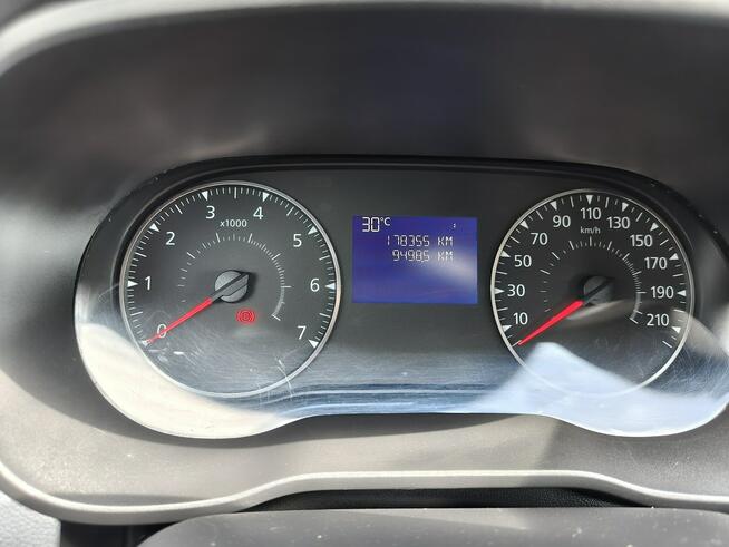 Dacia Duster 1.5 Dci  90 KM Oryginalny Przebieg Serwisowany Twardów - zdjęcie 9