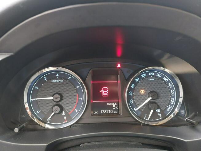 Toyota Corolla 1,6 benzyna 138 tys km Sedan Salon Polska Rumia - zdjęcie 12