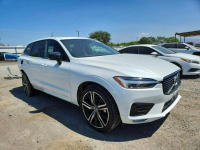 Volvo XC 60 / AWD / bogata wersja / niski przebieg Tarnów - zdjęcie 2