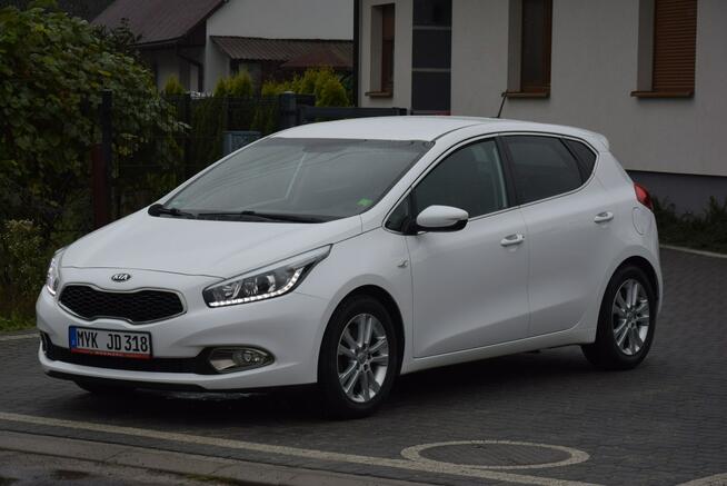 Kia Cee'd 1.4B 2015r Navi Kamera Led 142 Tys Km Sprowadzony Tarnogród - zdjęcie 4