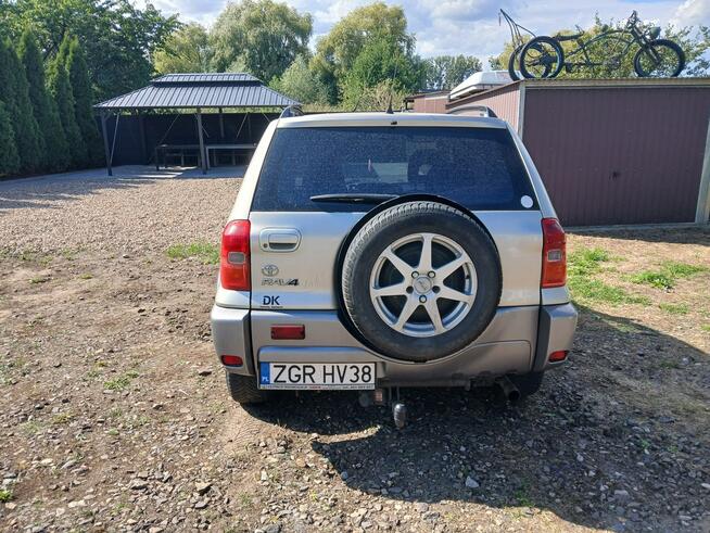 Toyota RAV-4 2.0 D4D 4X4 5 drzwi klimatyzacja alufelgi hak Gryfino - zdjęcie 6
