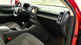 Volvo XC 40 benzyna, serwisowany ASO, super stan, zadbany, b Bełchatów - zdjęcie 8