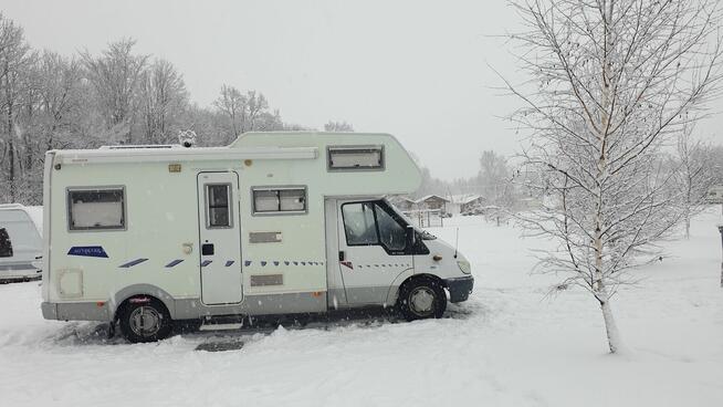 Prywatnie do sprzedaży kamper Ford Transit z silnikie2,4jtd Zielona Góra - zdjęcie 8