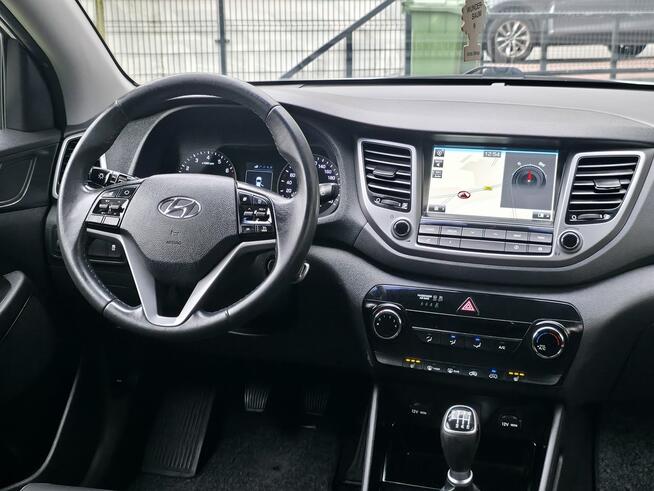 Hyundai Tucson 1.6 Benzyna | Serwisowany | Bogate wyposażenie | Piekoszów - zdjęcie 12