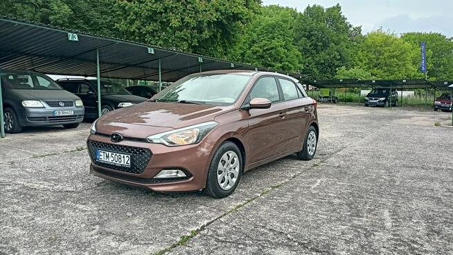 Hyundai i20 bardzo zadbany,  pierwszy właściciel, niski przebieg Tomaszów Mazowiecki - zdjęcie 5