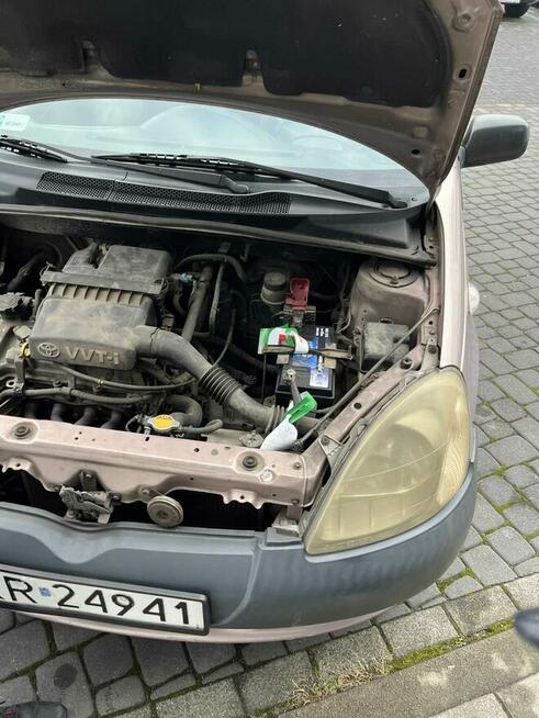 Mały samochód Yaris Kraków - zdjęcie 4