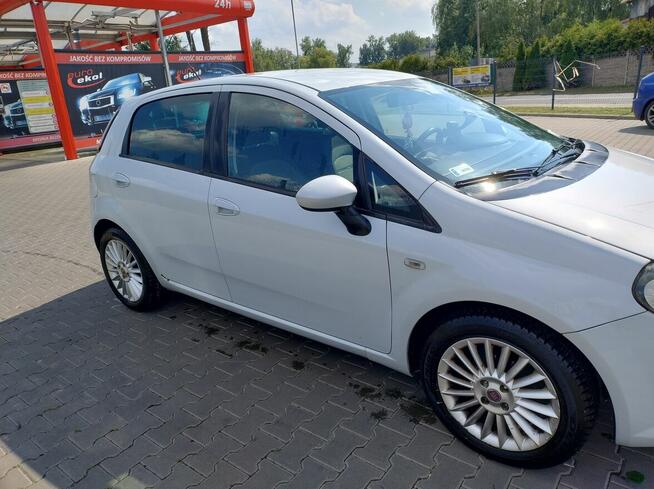 Fiat Punto Evo 1.4 77KM StartStop Chorzów - zdjęcie 4