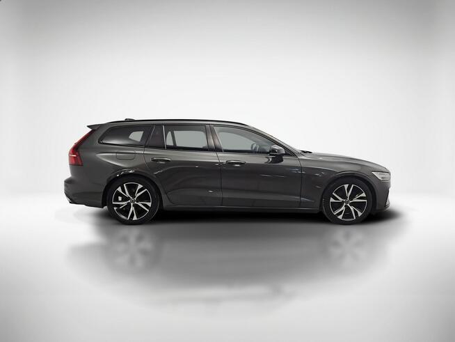 Volvo V60 B4 D Plus Dark aut ! Z Polskiego Salonu ! Faktura VAT ! Warszawa - zdjęcie 6
