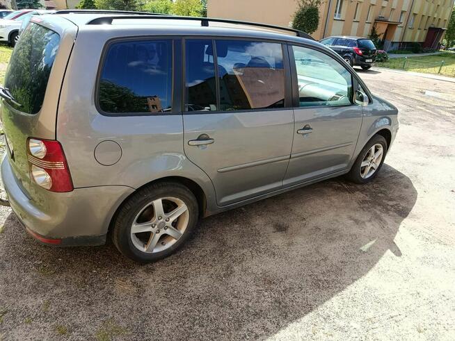 Samochód Volkswagen Touron rok 2007 Potęgowo - zdjęcie 2