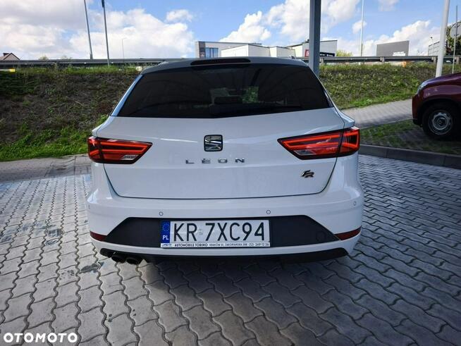 Seat Leon Sportstourer 1.5 TSI FR Kraków - zdjęcie 11