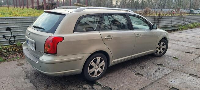 Toyota Avensis T25 2.0 Benzyna / Nowe opony zimowe / Warszawa /Zamiana Warszawa - zdjęcie 6
