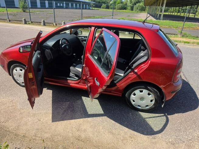 Škoda Fabia | 1.2 Benzyna 64 KM | 2003 | Sprawna | 304 tys. km | Pabianice - zdjęcie 9