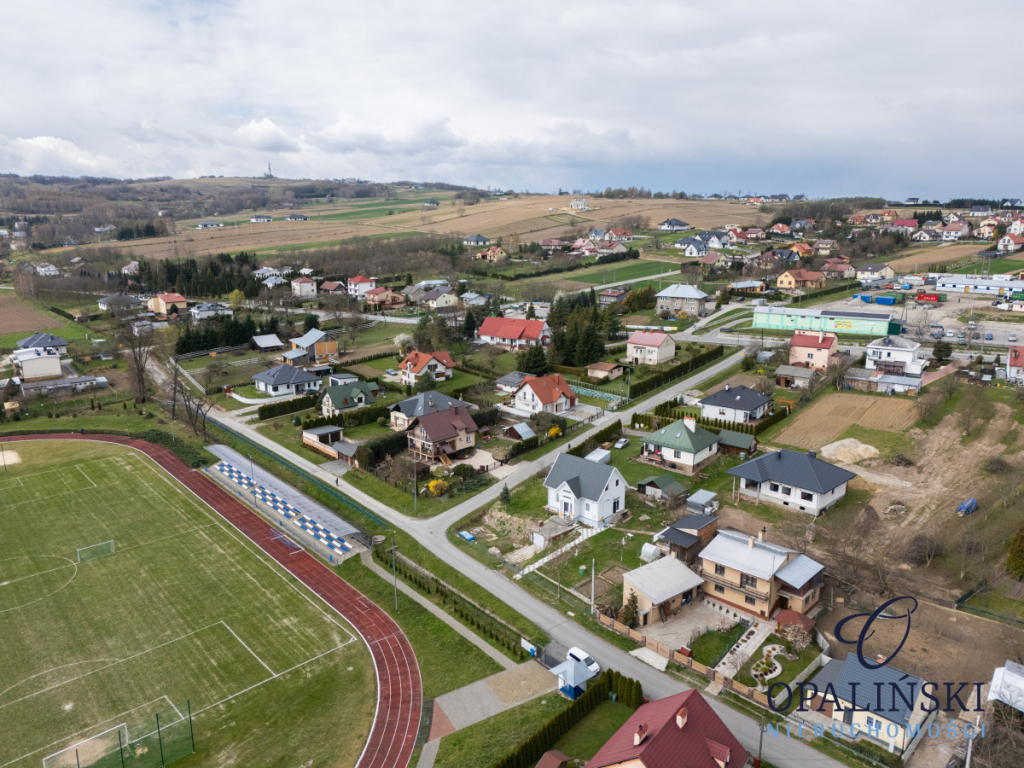 Dom po kapitalnym remoncie | działka 11 ar Pruchnik - zdjęcie 12