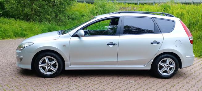 Hyundai i30 ## 1.4 benzyna # 2011 rok ## Radomsko - zdjęcie 2