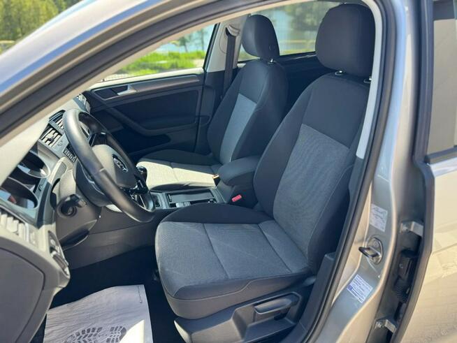 Volkswagen Golf NAWIGACJA*BENZYNA*5 drzwi*zadbany Sierakowice - zdjęcie 11