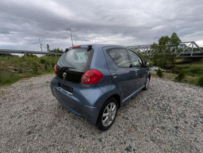 Toyota Aygo miejskie auto w Automacie Kamienna Góra - zdjęcie 10