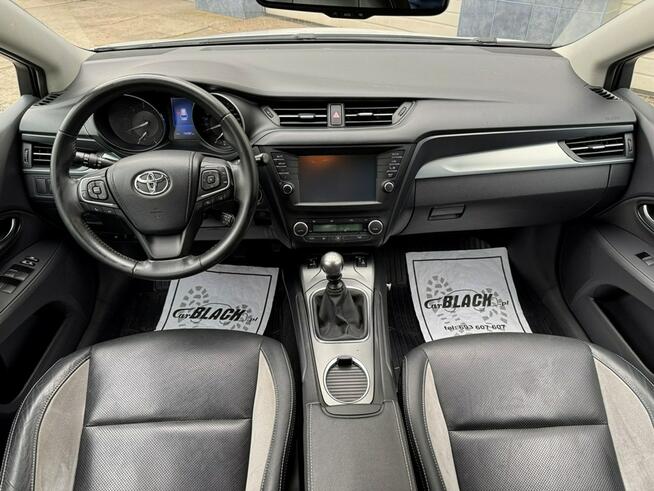 Toyota Avensis PROMOCJA - Pisemna Gwarancja 12 miesięcy Konin - zdjęcie 8