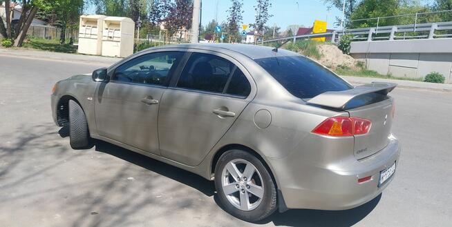 Mitsubishi Lancer 1.8 Piastów - zdjęcie 4