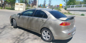 Mitsubishi Lancer 1.8 Piastów - zdjęcie 4