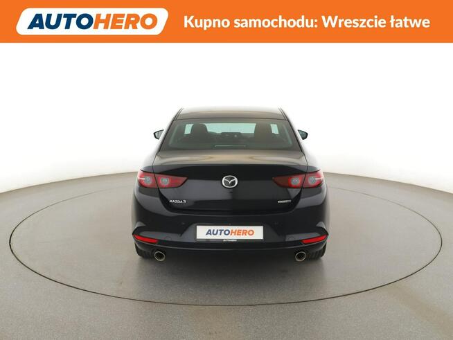 Mazda 3 mHEV 180KM navi kamera grzane fotele matrixLED BOSE tempomat Warszawa - zdjęcie 6