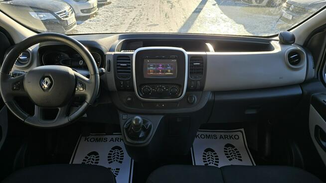 Renault Trafic 9 miejsc, 2 komplety kół Zieleniewo - zdjęcie 11