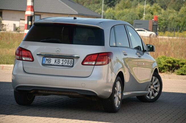Mercedes B 180 1,5Diesel*109KM*LED*Navi*I właściciel*Oryginał Ostrów Mazowiecka - zdjęcie 8