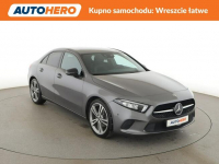 Mercedes A 180 full LED półskóra duże ekrany navi grzane fotele kamera Warszawa - zdjęcie 10