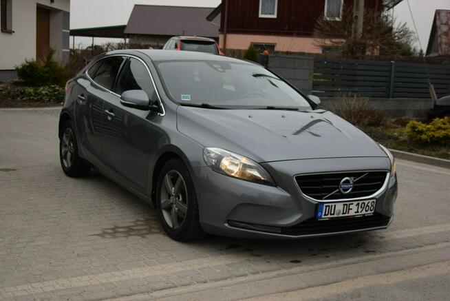 Volvo V40 1.6D 2015r Navi/ Klima/ Tempomat/ Hak/ Sprowadzony Tarnogród - zdjęcie 3