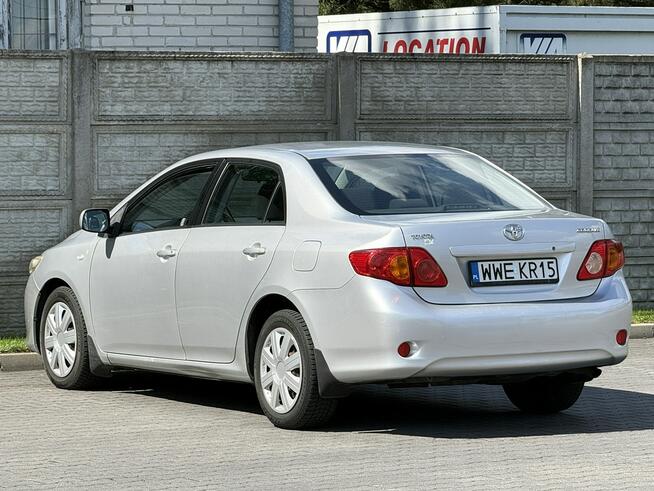 Toyota Corolla 2.0 D4D 126KM/Pod.Fotele/Bez DPF/SalonPolska Węgrów - zdjęcie 4