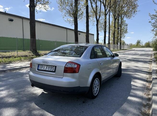Audi A4 1.6 102KM 2001 Pińczów - zdjęcie 4