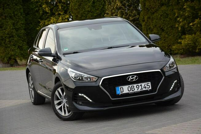 Hyundai i30 Lift Ledy CarPlay Klimatronic  Navi Kamera Asystent pasa Ostrów Mazowiecka - zdjęcie 8
