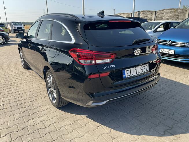Hyundai i30 Salon PL Automat Podgrz. Klimatronik Kamera Skóra Gliwice - zdjęcie 4