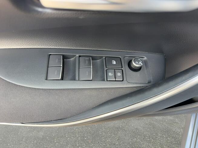 Toyota Corolla 1.5 Comfort ! Z polskiego salonu! Z fakturą VAT! Warszawa - zdjęcie 11