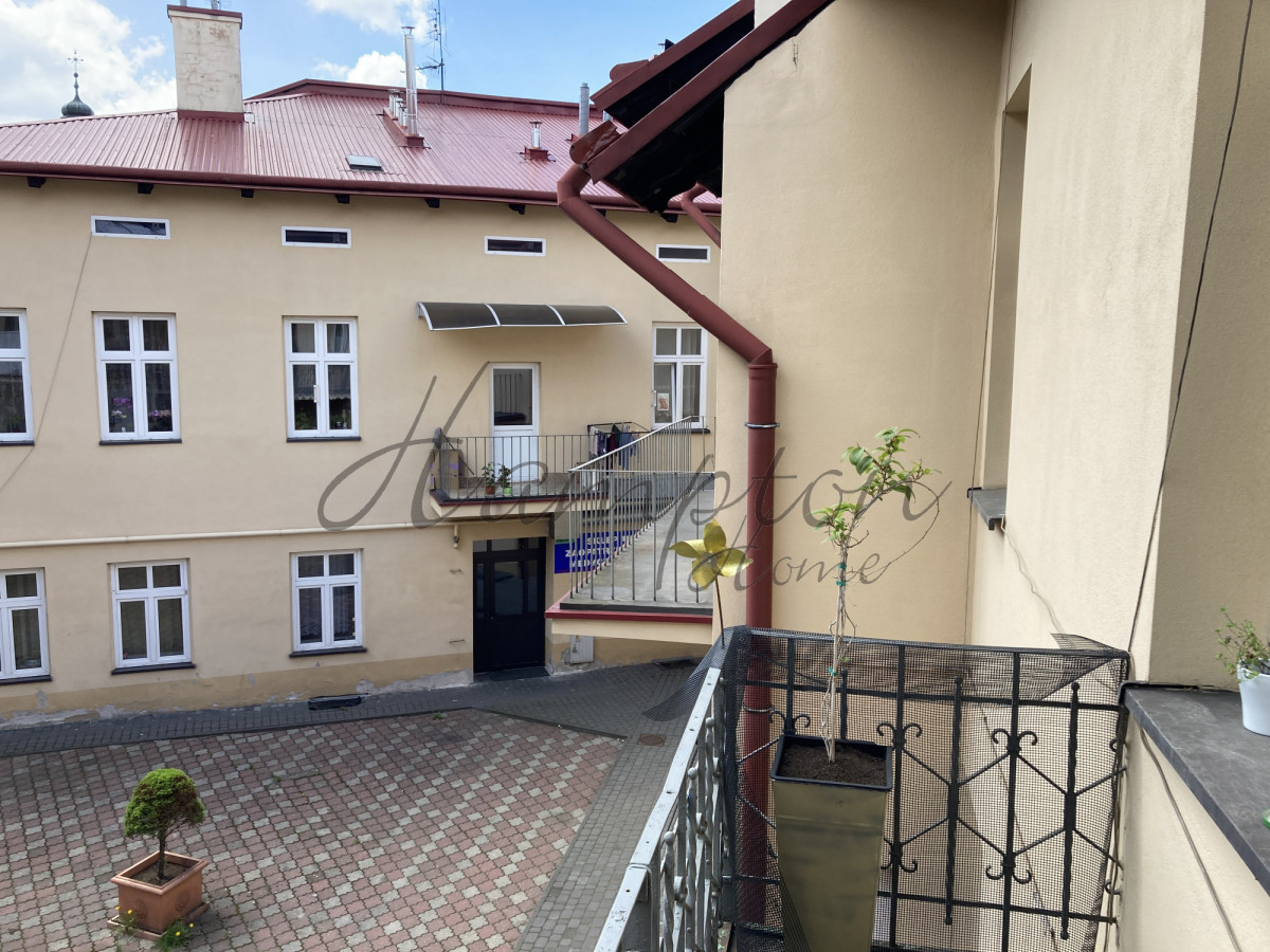 PRZEDWOJENNE KAMIENICE przy Dworcu PKP Przemyśl - zdjęcie 8