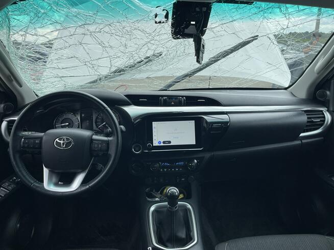 Toyota Hilux 4x4 Klimatronik Podgrzewanie Zabudowa Gliwice - zdjęcie 11