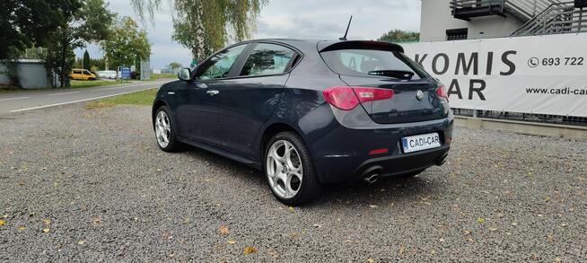 Alfa Romeo Giulietta Super stan, bogata wersja. Goczałkowice-Zdrój - zdjęcie 6