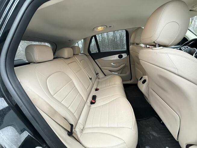 Mercedes GLC 220D 2019r 2.0 194KM Salon PL ASO Lubartów - zdjęcie 11